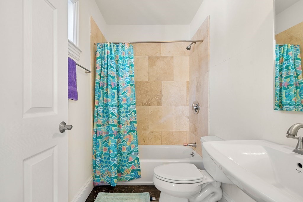 210 Summer St, Spring Hill