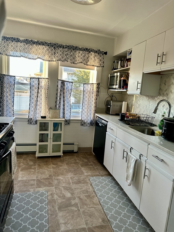 122 Warren St, Medford