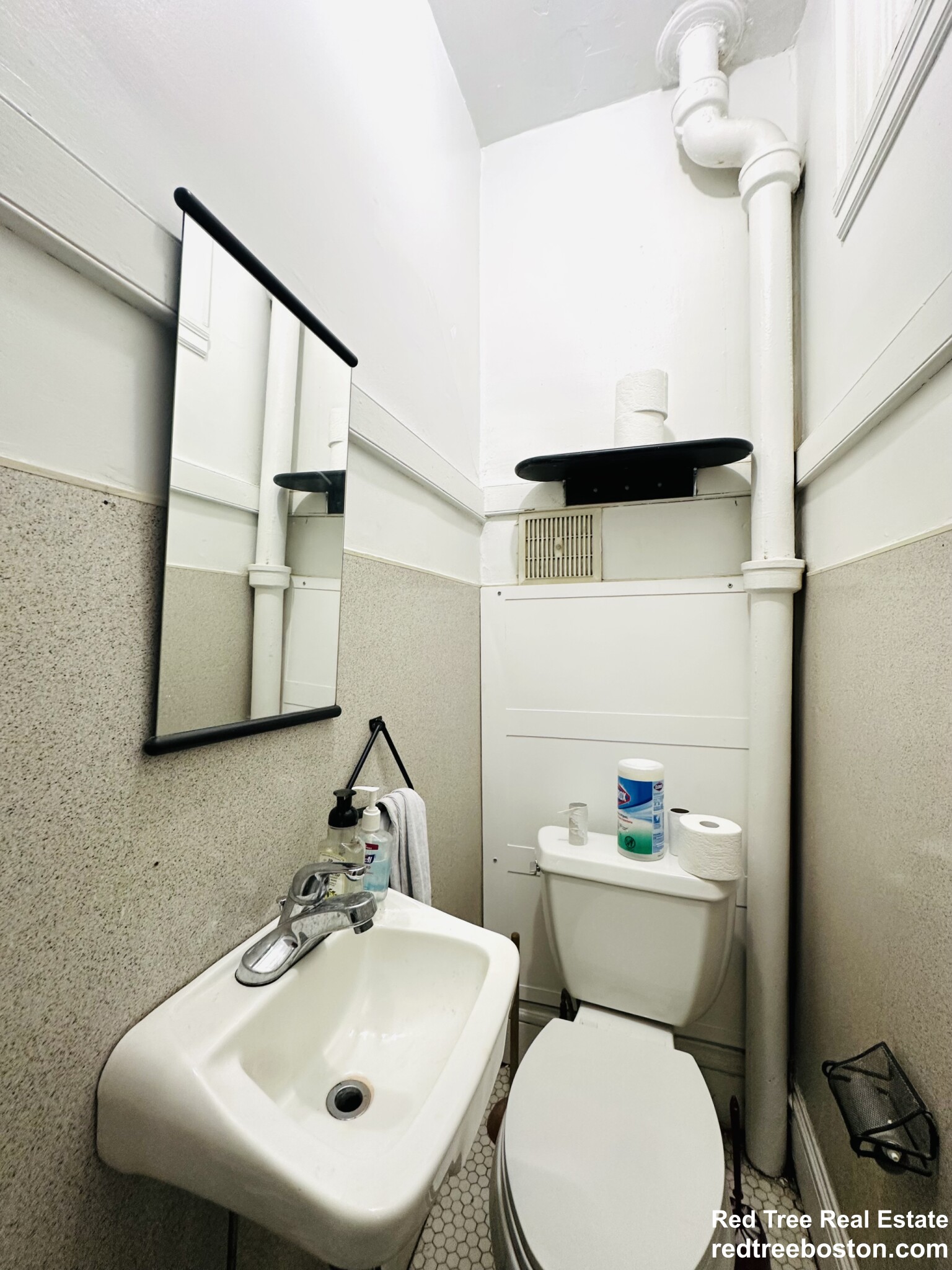 11 Euston St, Brookline