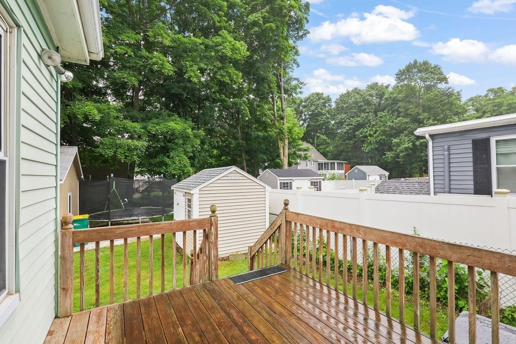 10 Cottage St, Attleboro Falls