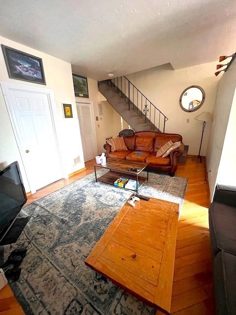 33 Marine Rd, Boston