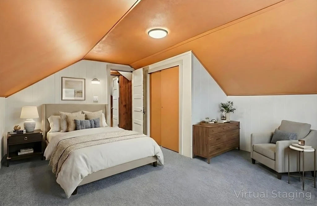 16 Liberty Dr, Shrewsbury