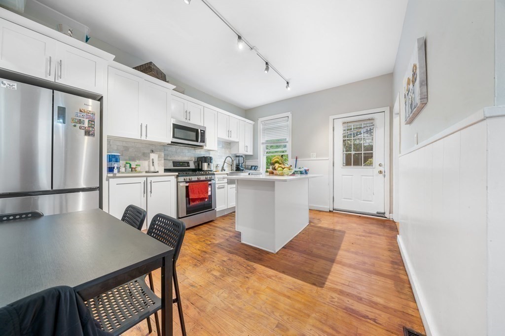 77 Webster St, East Boston