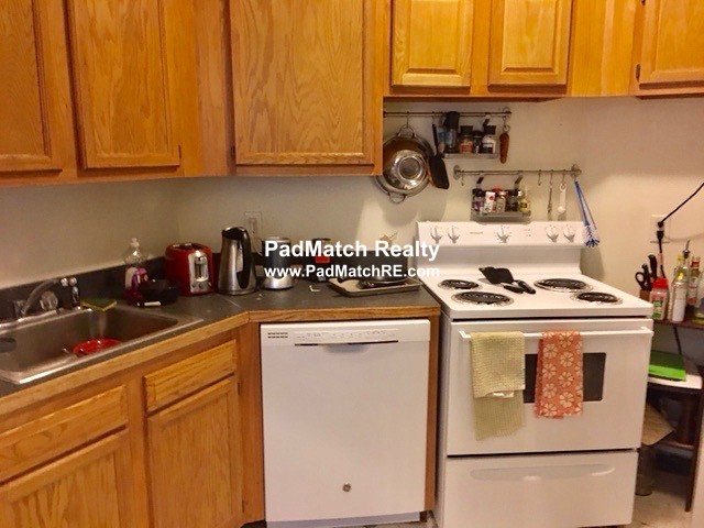 1589 Beacon St, Brookline