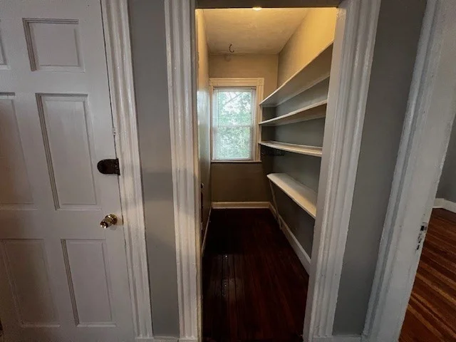 11 Sunset St, Mission Hill