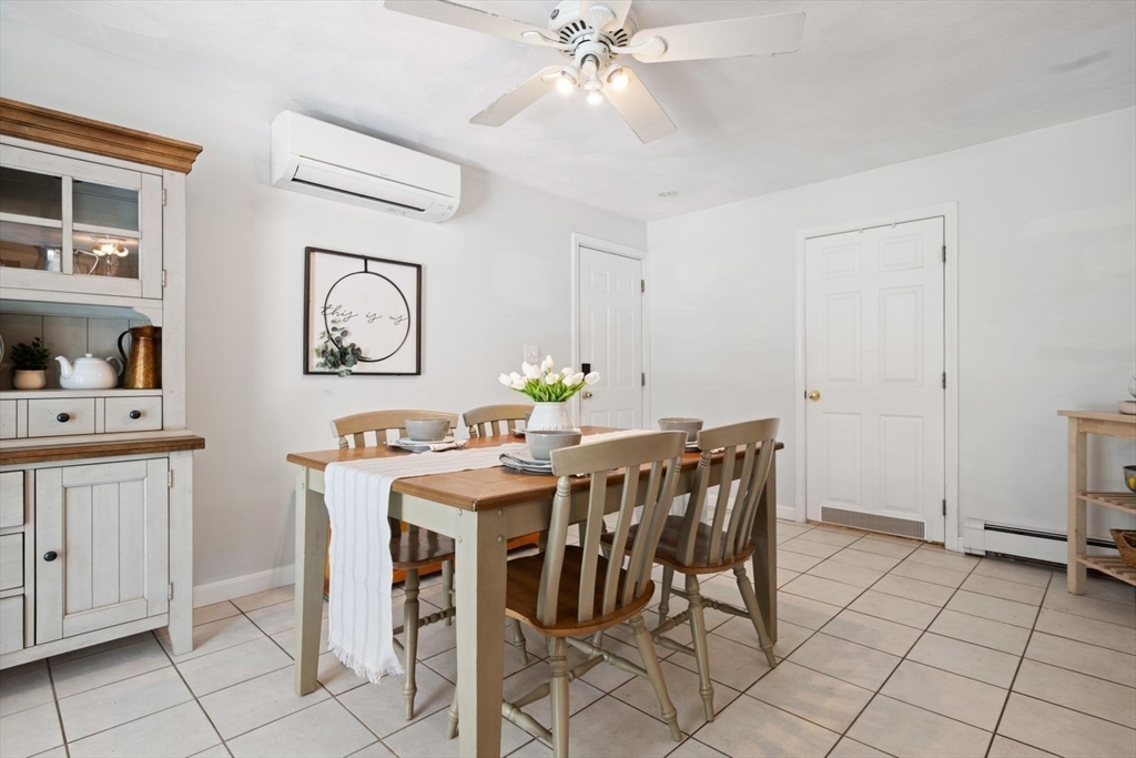 112 Argilla Rd, Andover