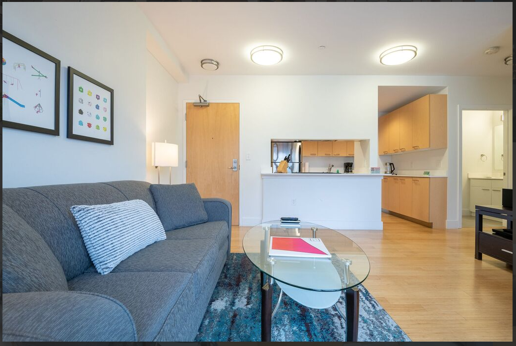 1085 Boylston St, Fenway