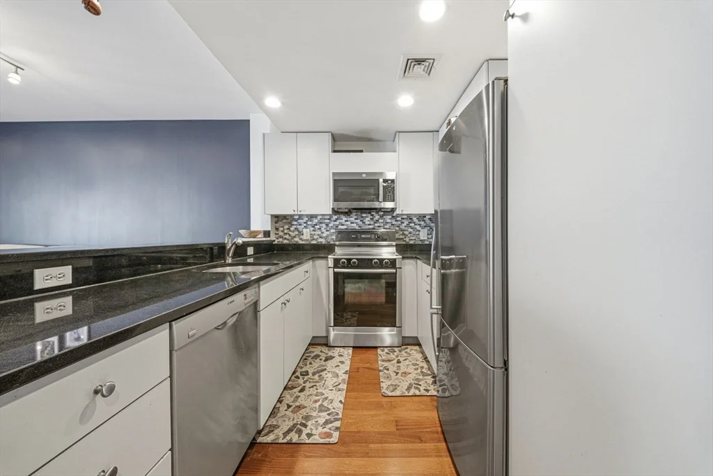 533 Cambridge St, Allston