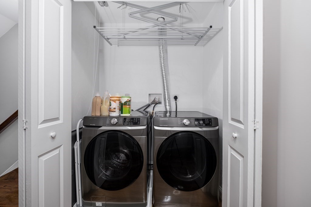 21 Bellevue Ave, Revere