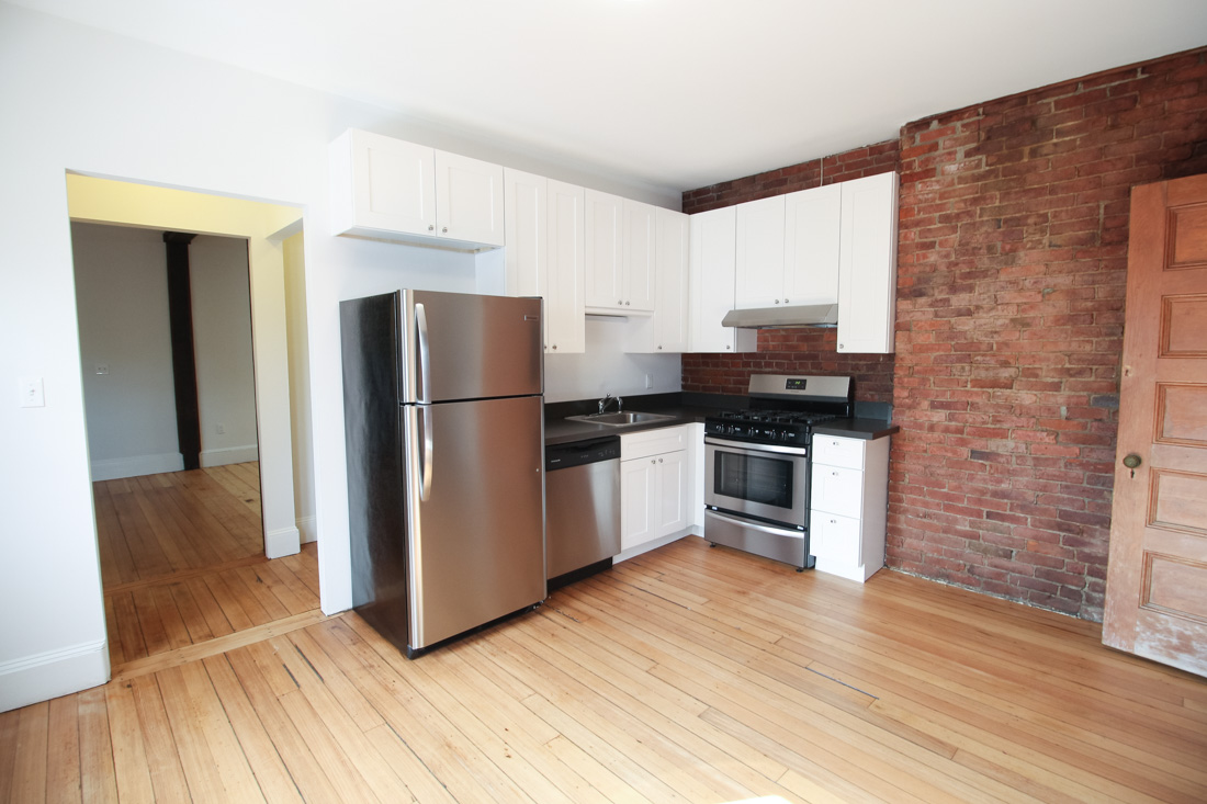 41 Harvard St, Brookline Village