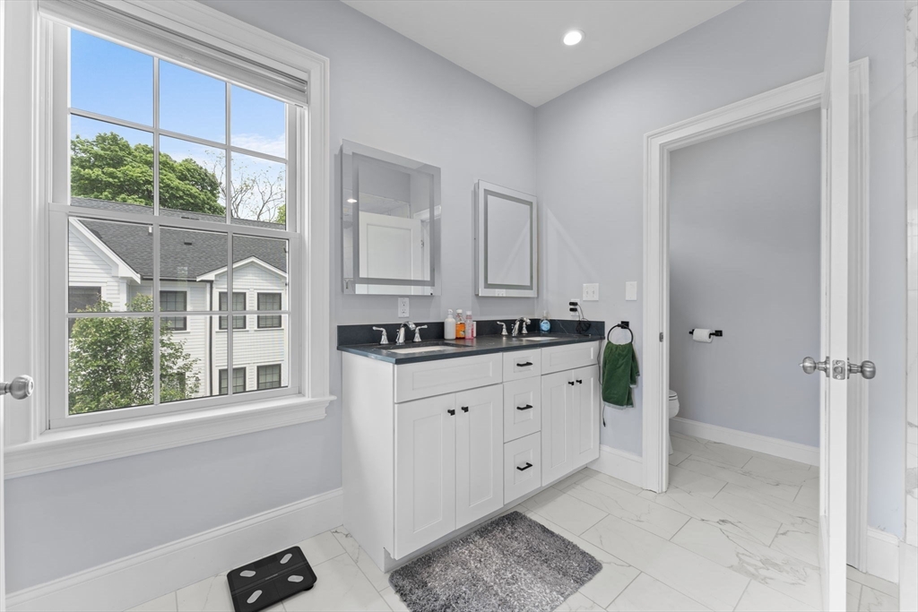 23 Chickatawbut St, Dorchester