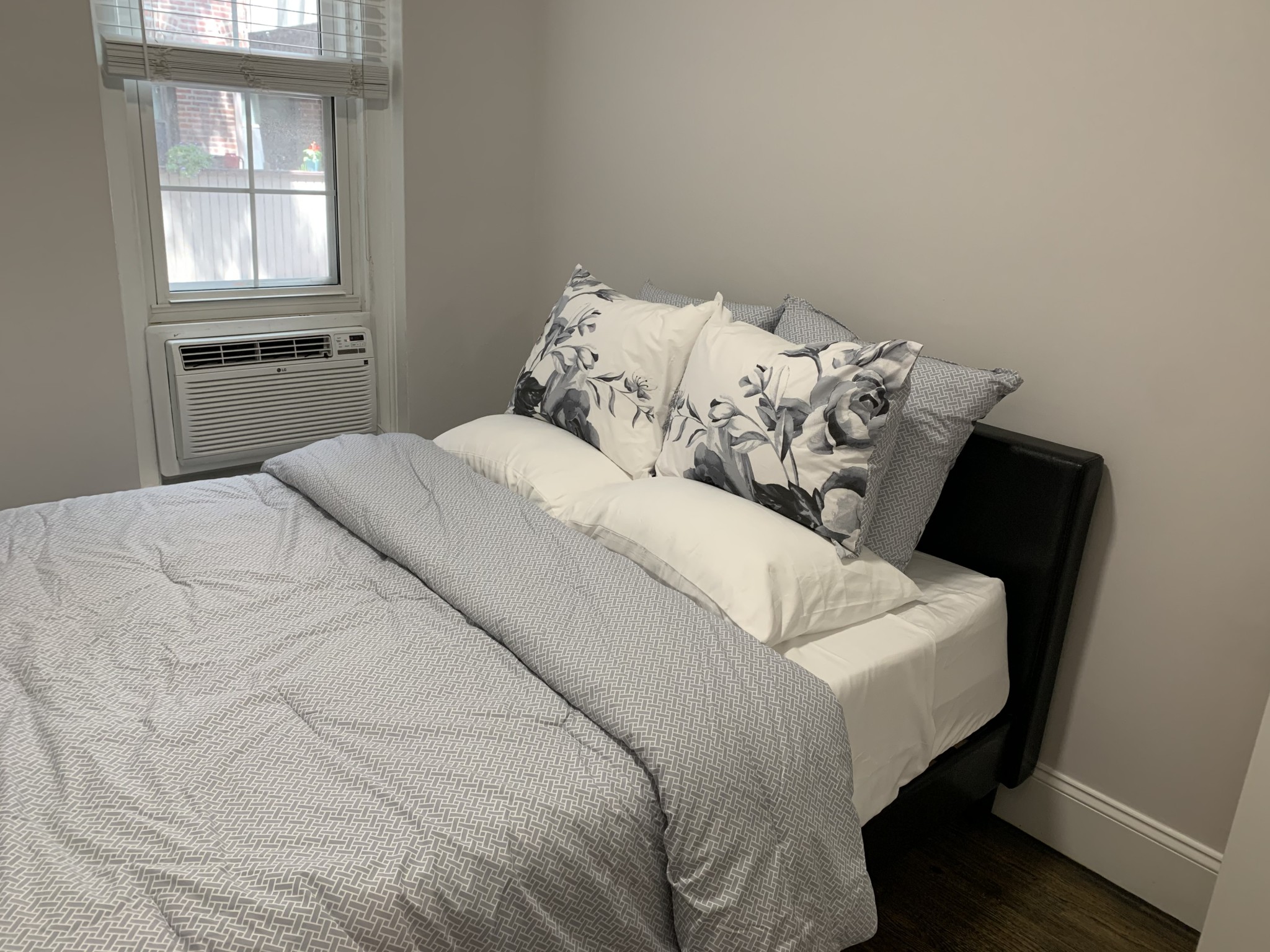 20-22 Clearway St, Back Bay