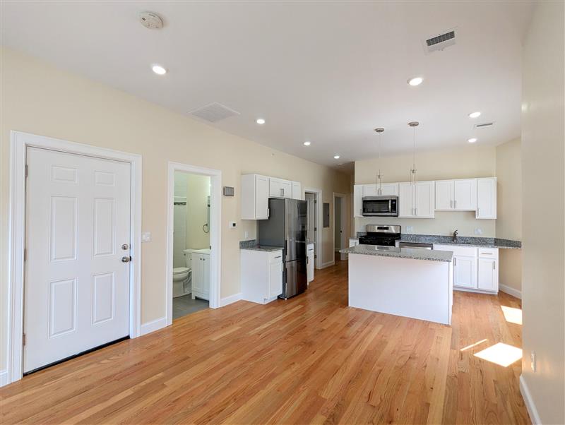 2 Sacramento Pl, Baldwin