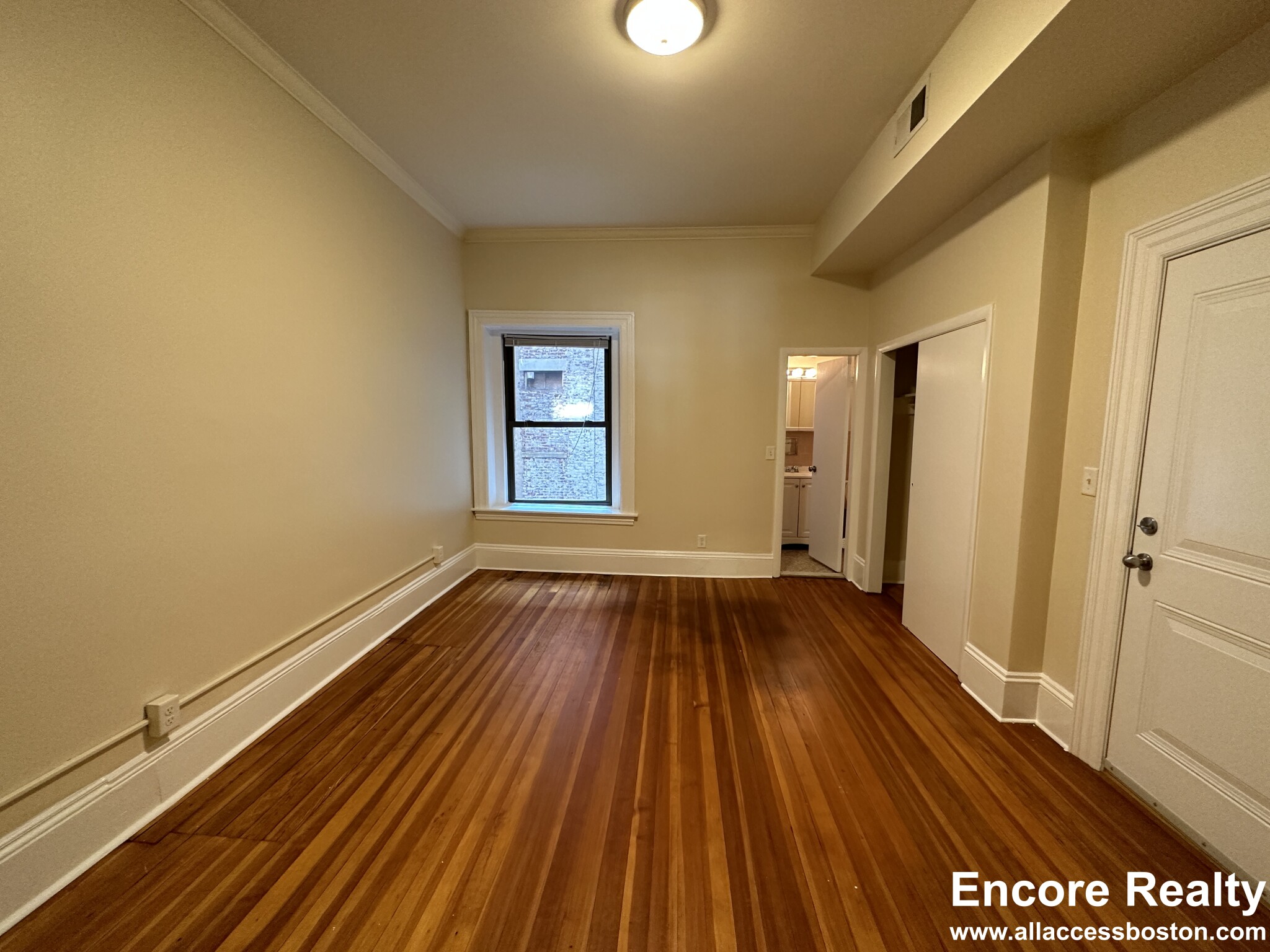 1463 Beacon St, Griggs Park