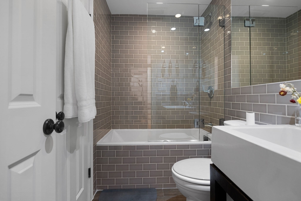 312 Shawmut Ave, South End