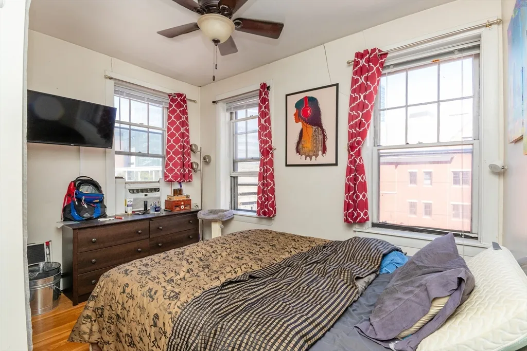 286-288 Cambridge St, Beacon Hill