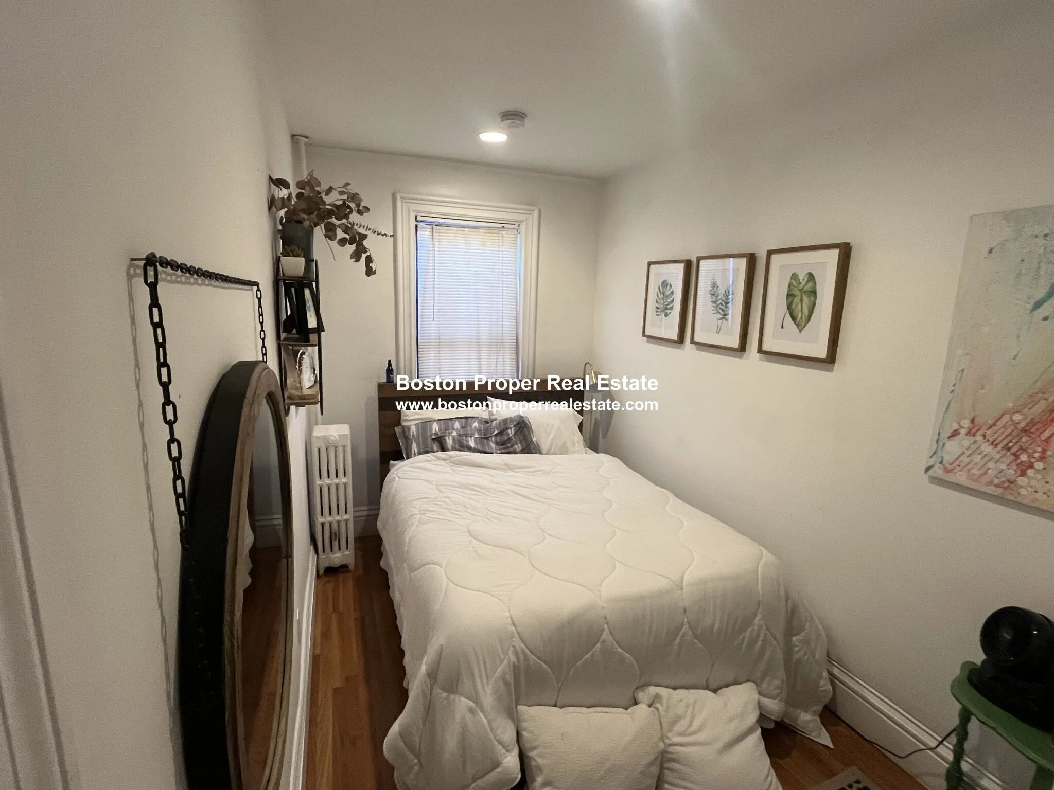 270 Newbury St, Back Bay