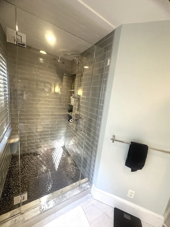 164 Florence Rd, Waltham