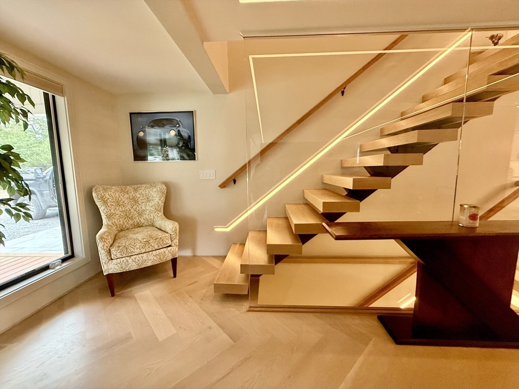 14 Bernard Circle, Tisbury