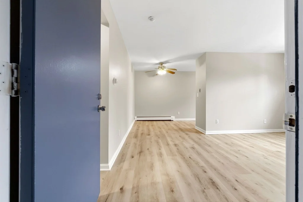 6 Venice St, Danvers