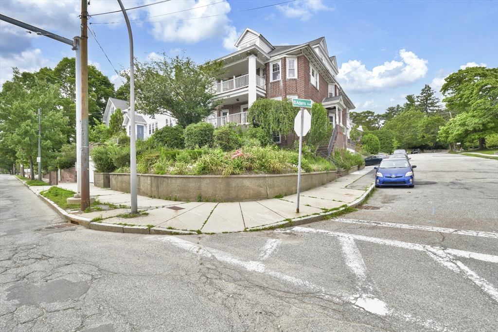 404 Mount Auburn, Watertown