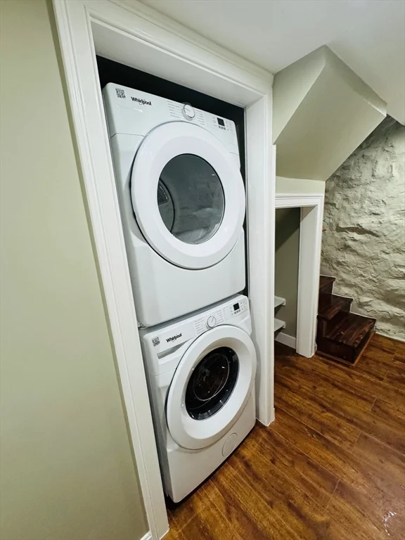 12 Emerald St, Medford