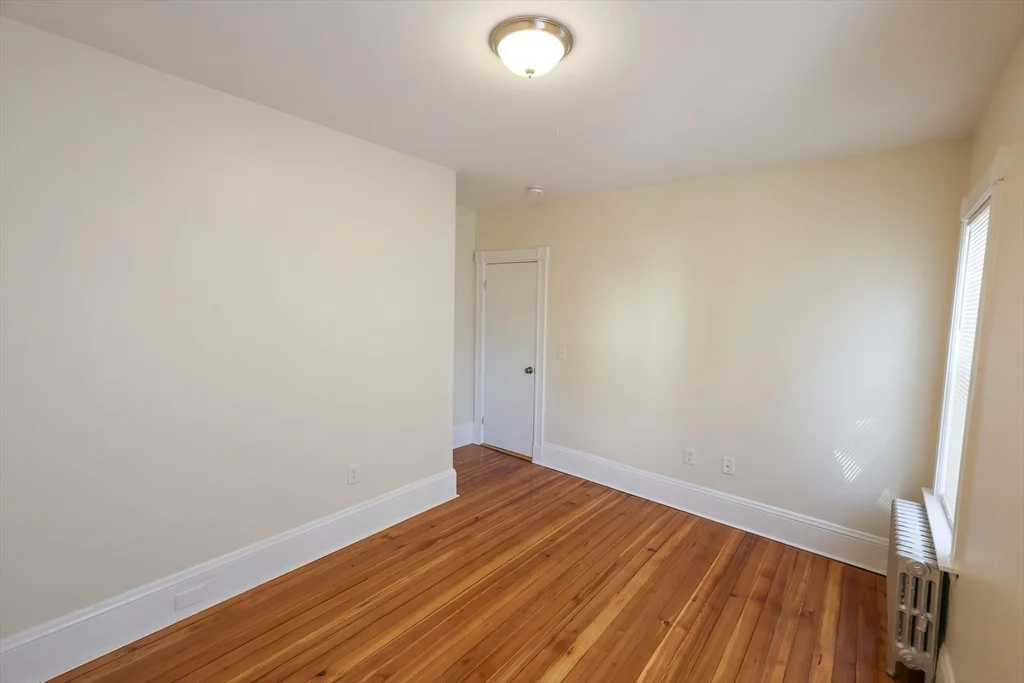 32 Robinson St, Dorchester