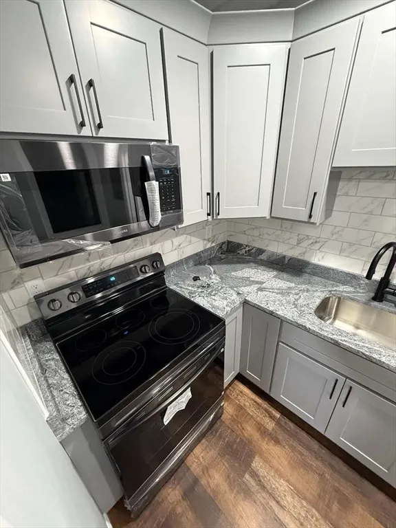 11 Lawrence St, North Lawrence