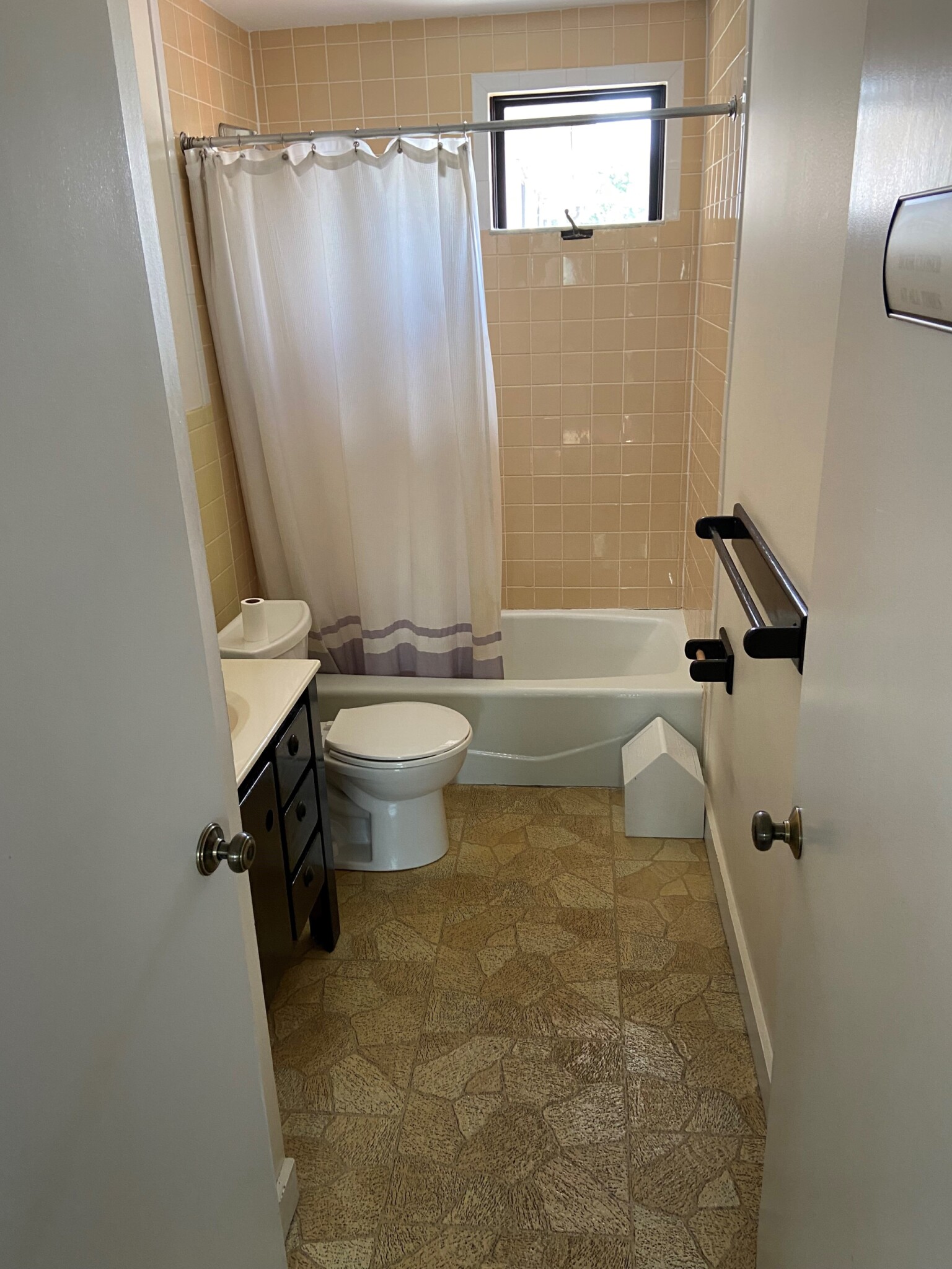 1383 Washington St, West Newton