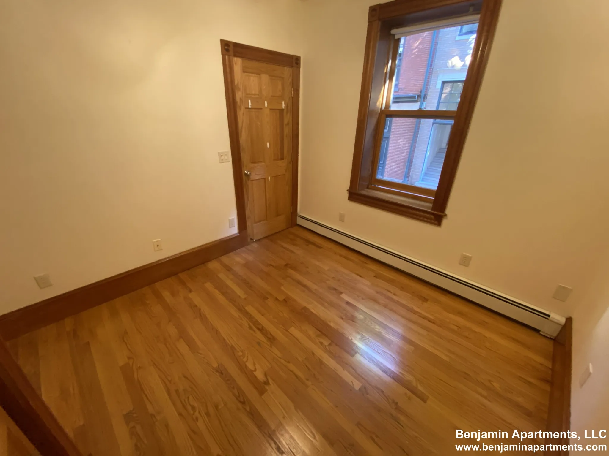 97 Myrtle St, Beacon Hill