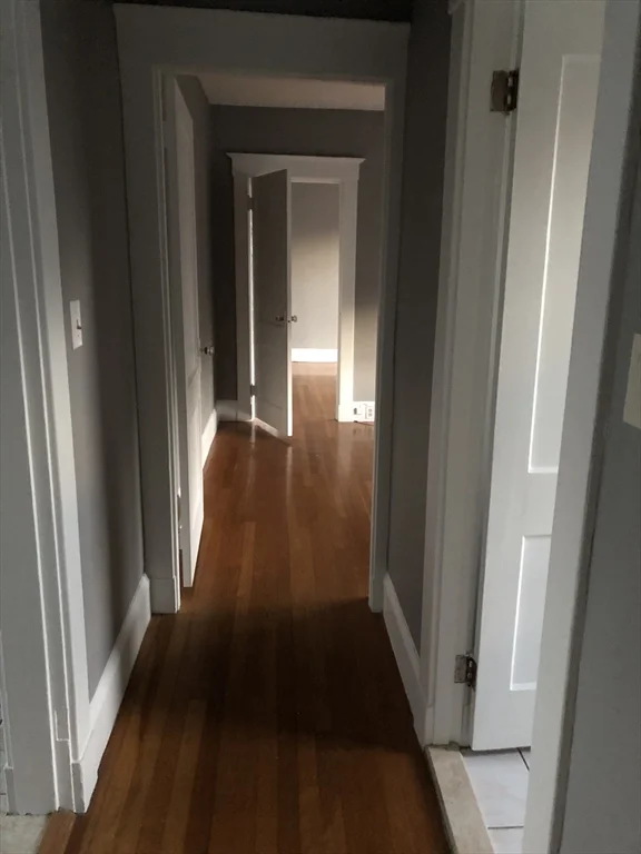 403-405 W Clinton St, West