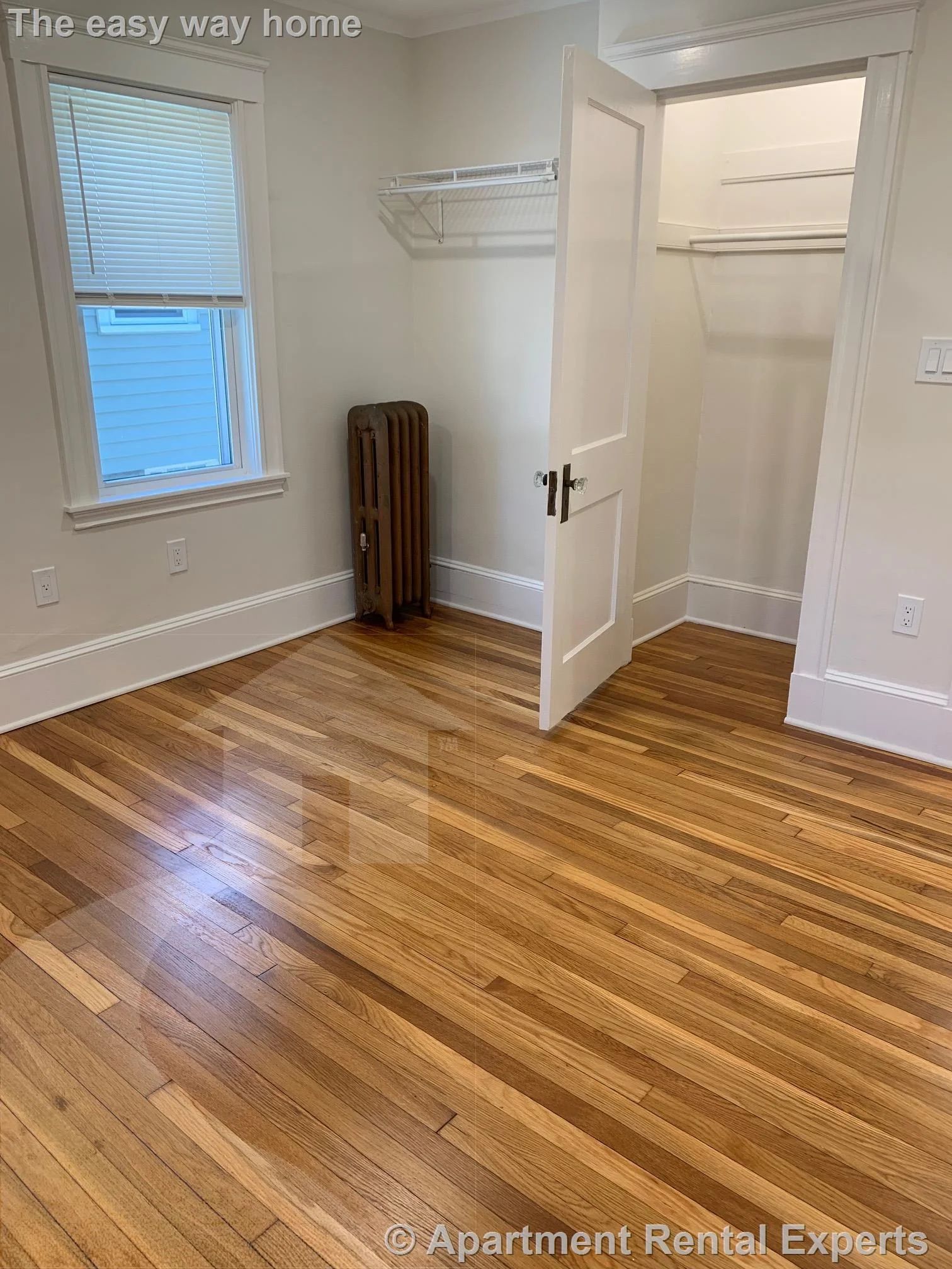 25 Laurel St, Arlington Heights