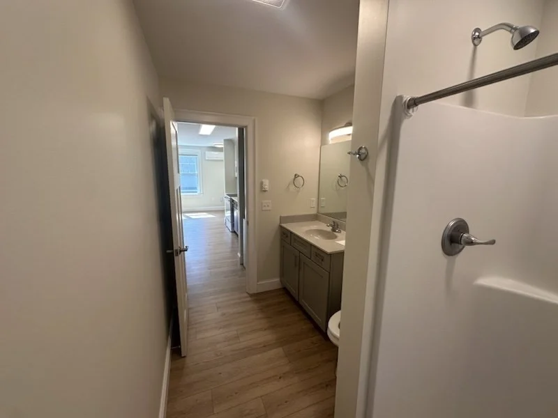 462 Main St, Amherst