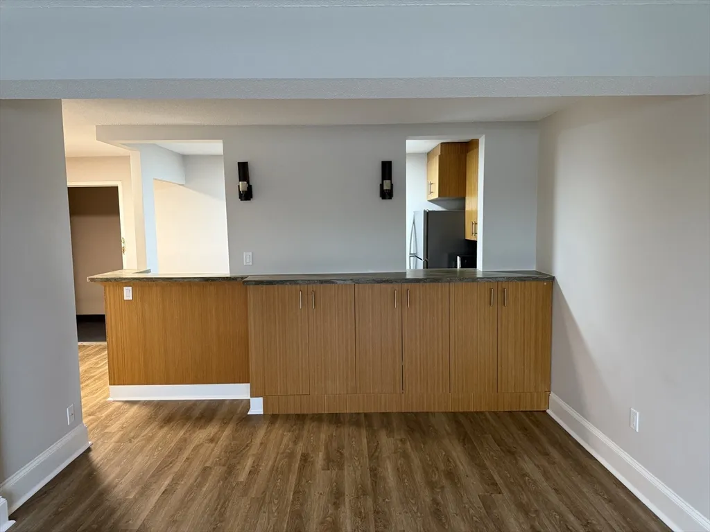 287 Harvard St, Mid-Cambridge