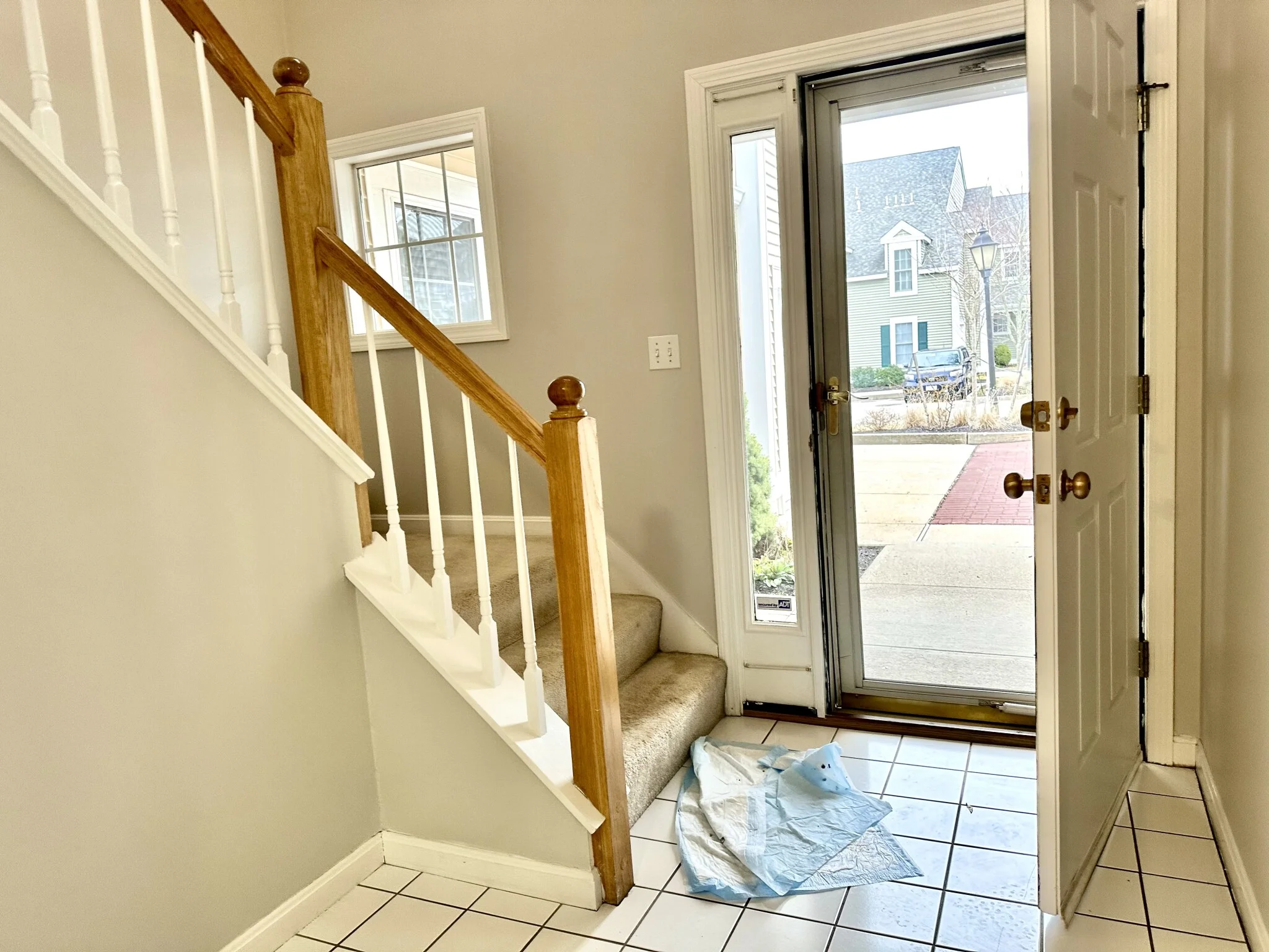 37 Village Dr, Quincy