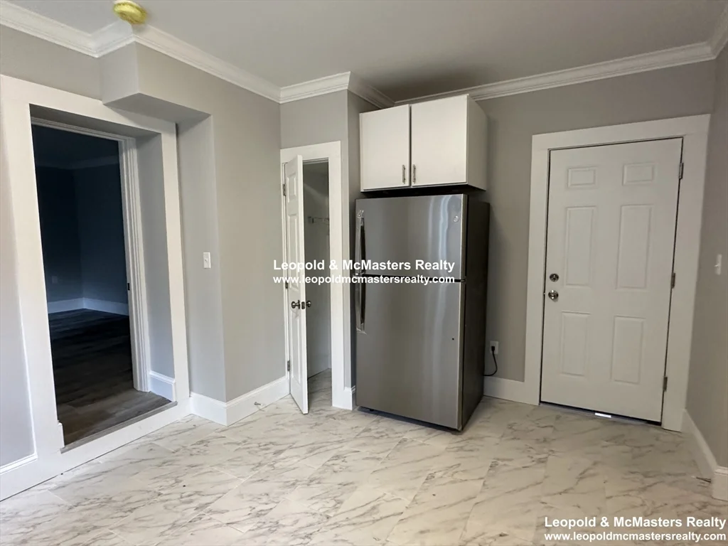 94 Longwood Ave, Coolidge Corner