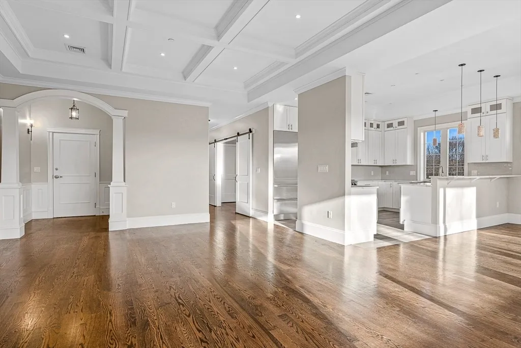 846 Main St, Winchester