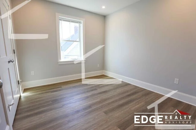28 North Beacon St, Allston