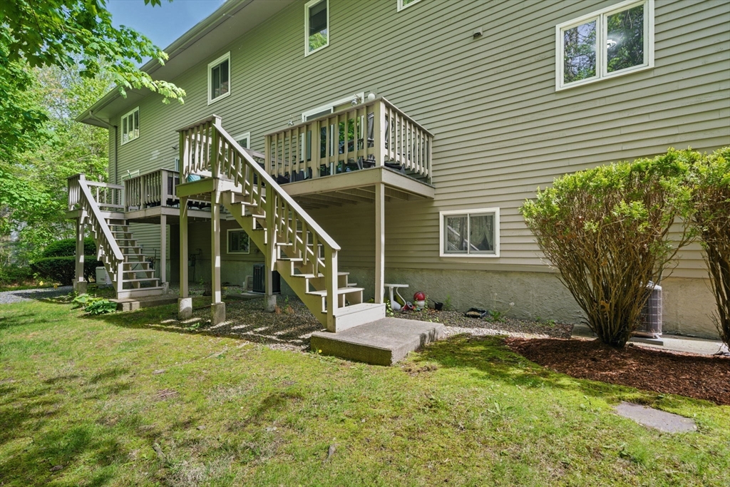 125 Chapin Rd, Hudson