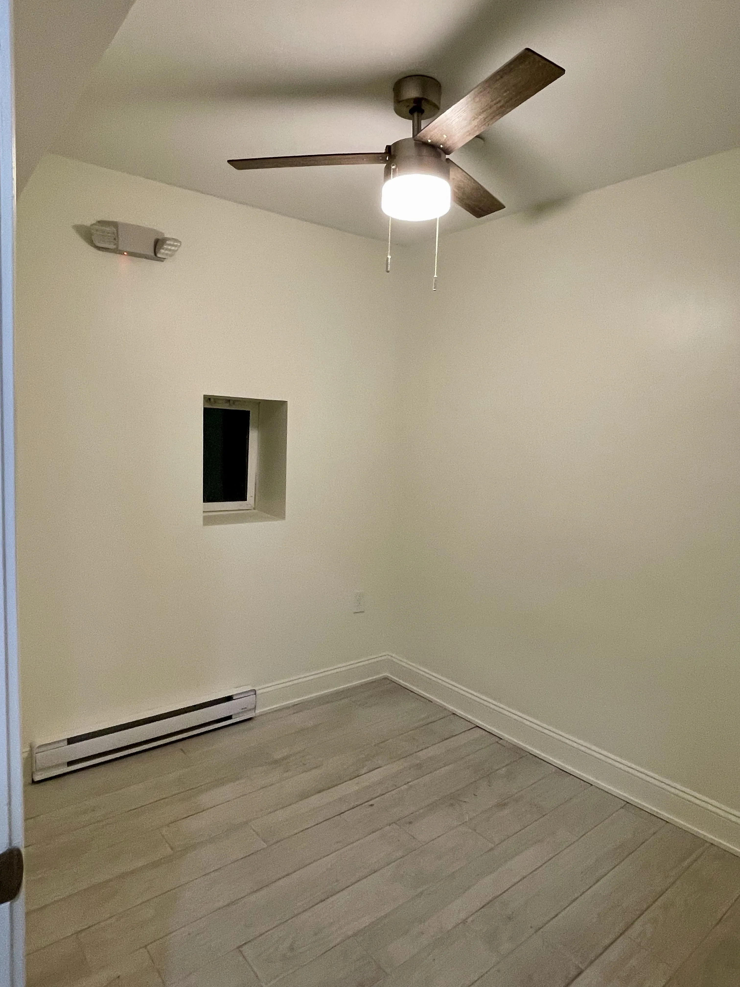 49 Charter St, North End