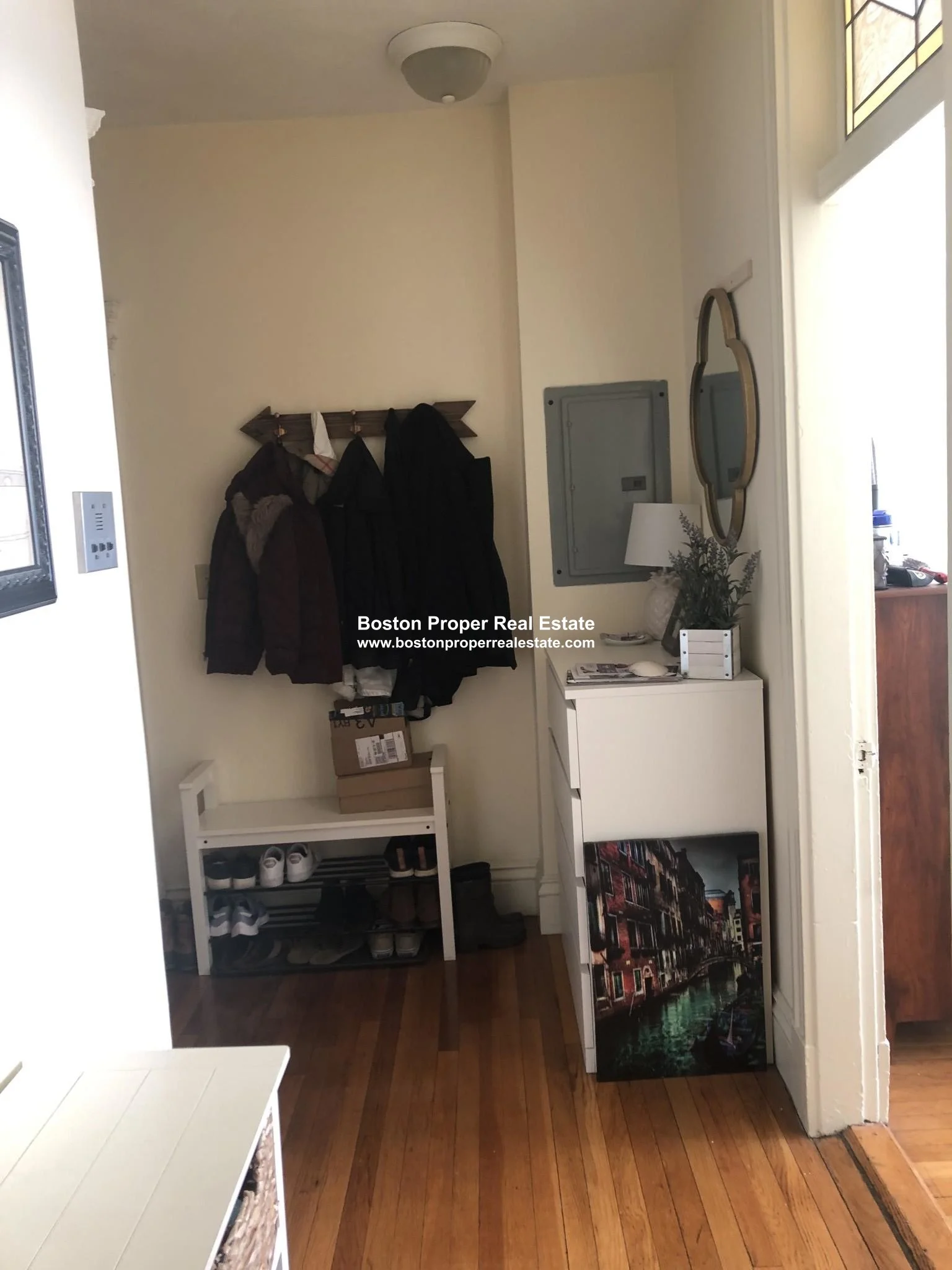 100 Queensberry St, Fenway