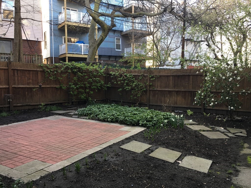 633 Dorchester Ave, South Boston