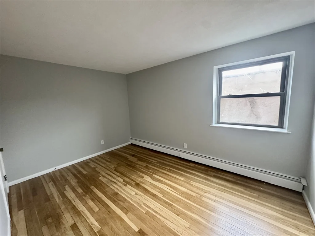 97 Spring St, West Roxbury