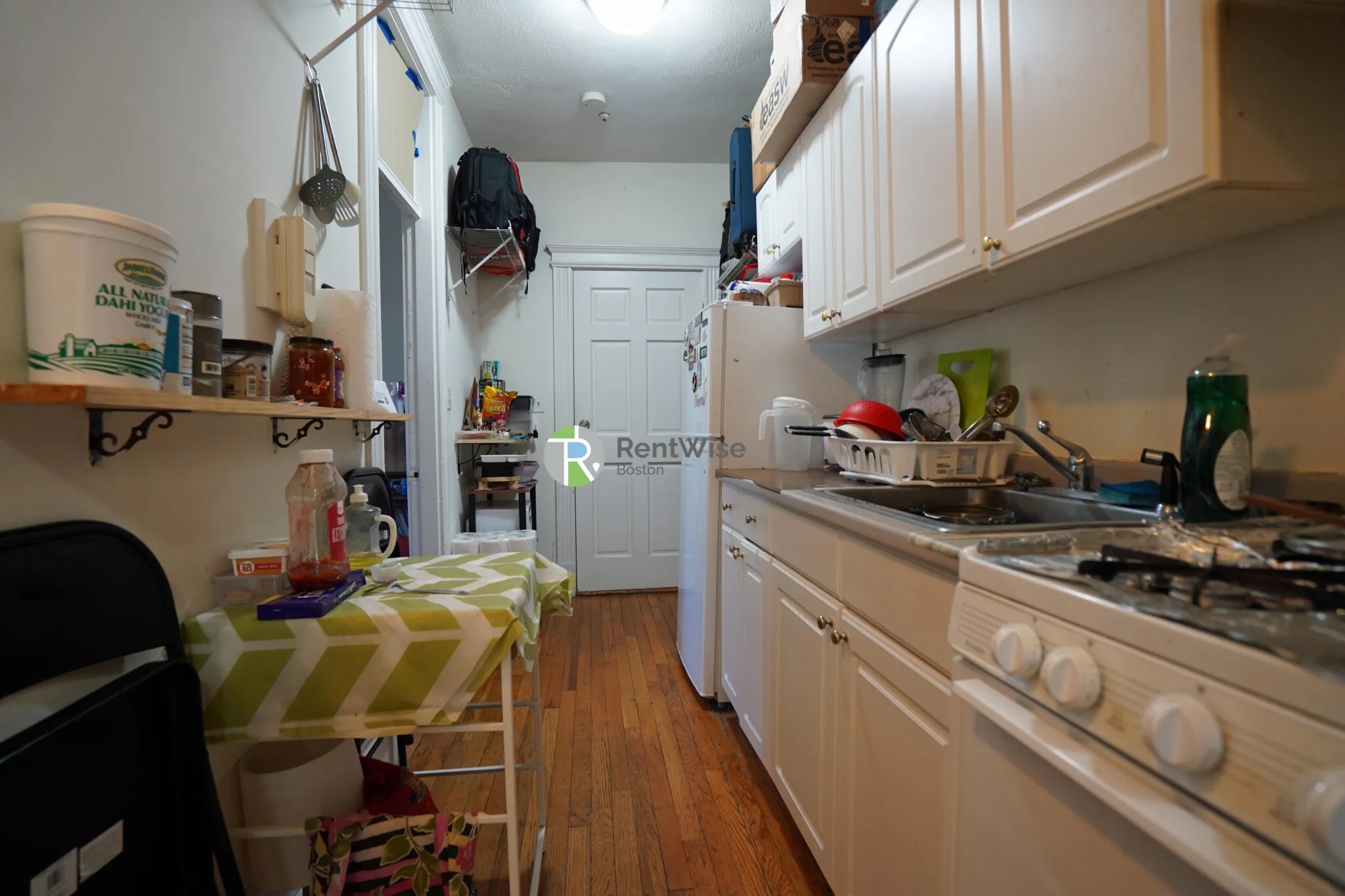 6 Camelot Ct, Brighton