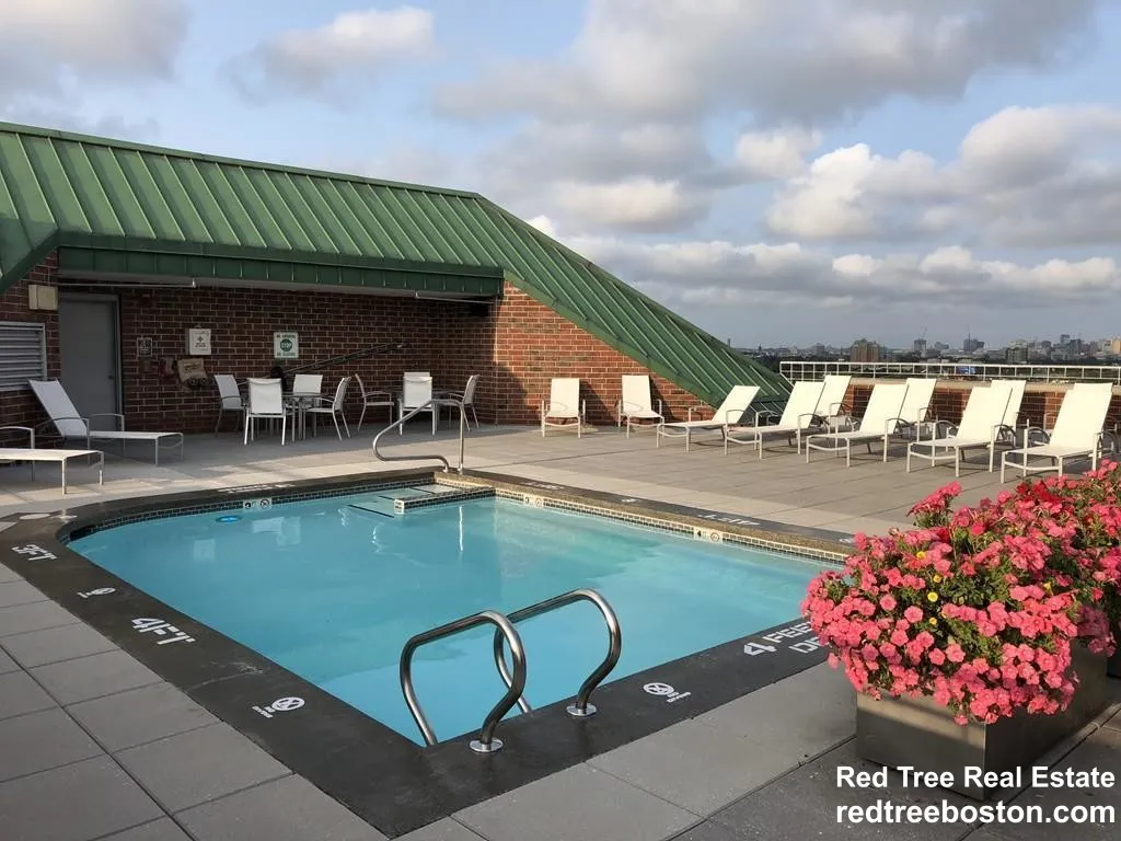 15 North Beacon St, Allston