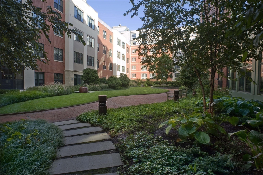 17 Otis St, Cambridge