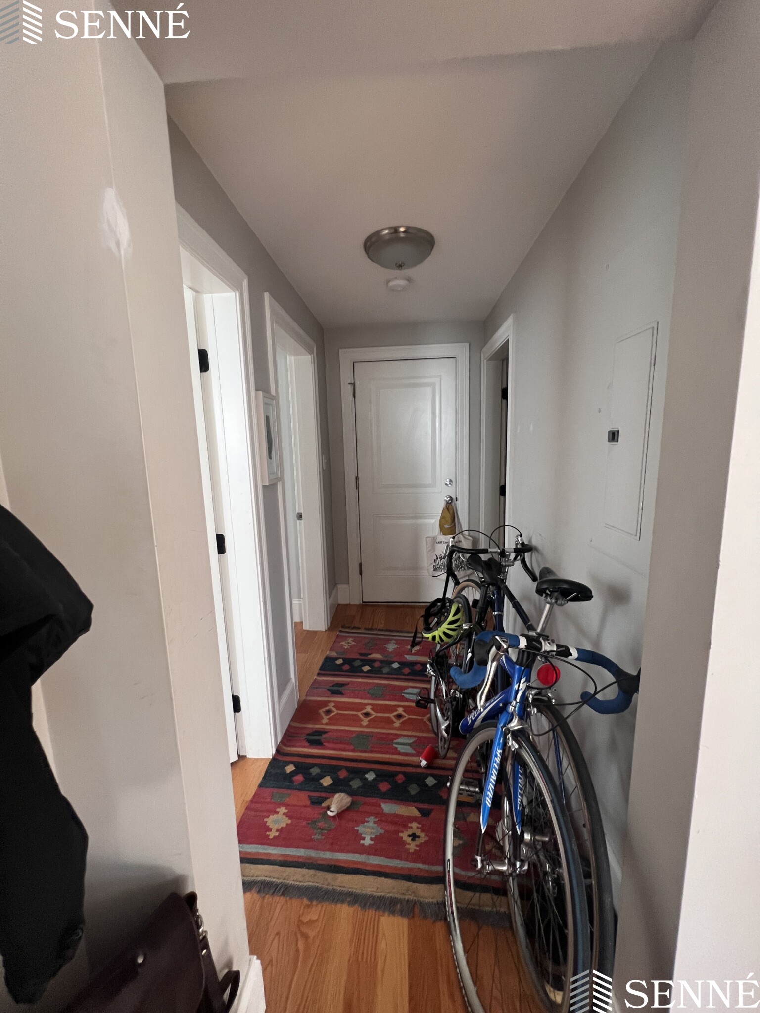 563 Cambridge St, East Cambridge