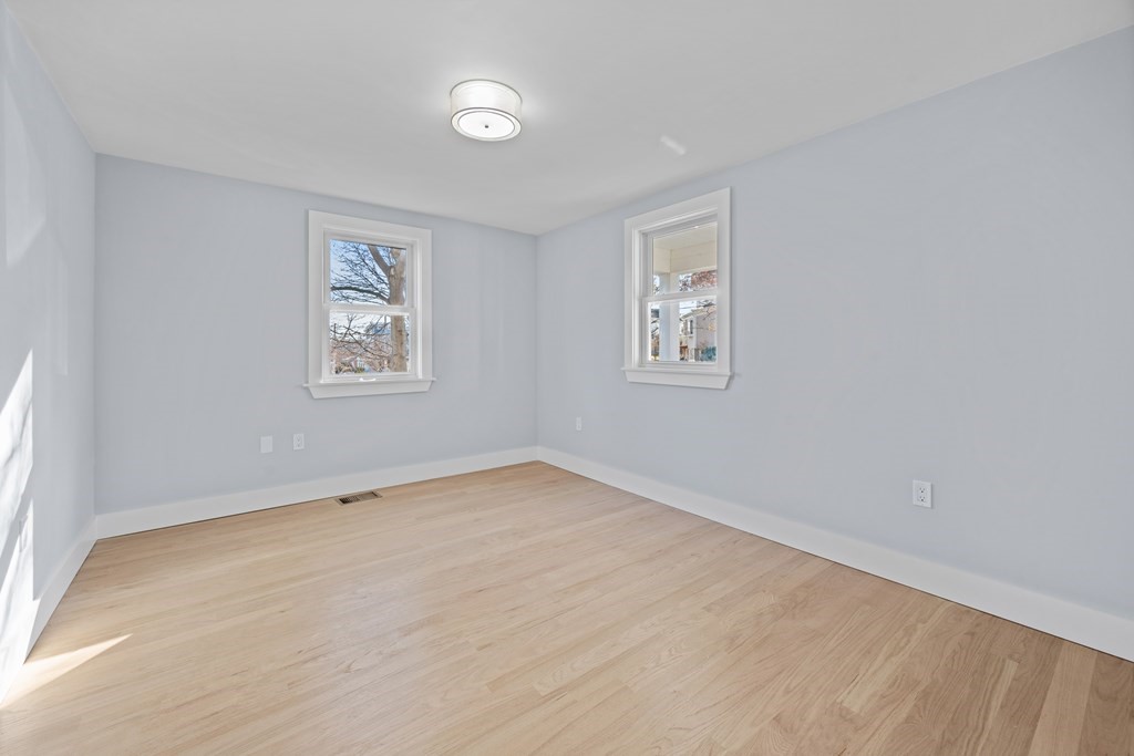 228 Bellingham Ave, Revere