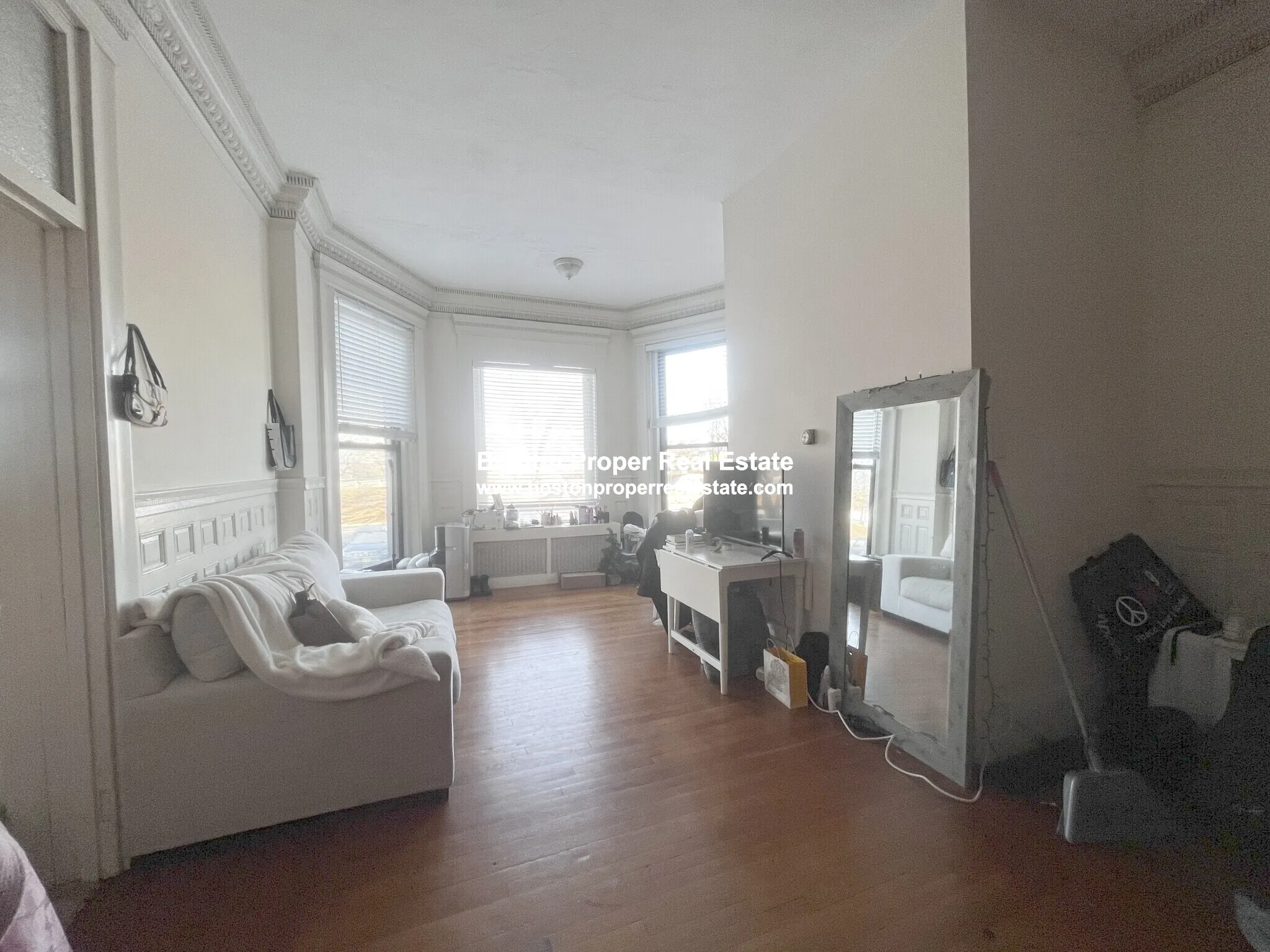 27 Bay State Rd, Fenway