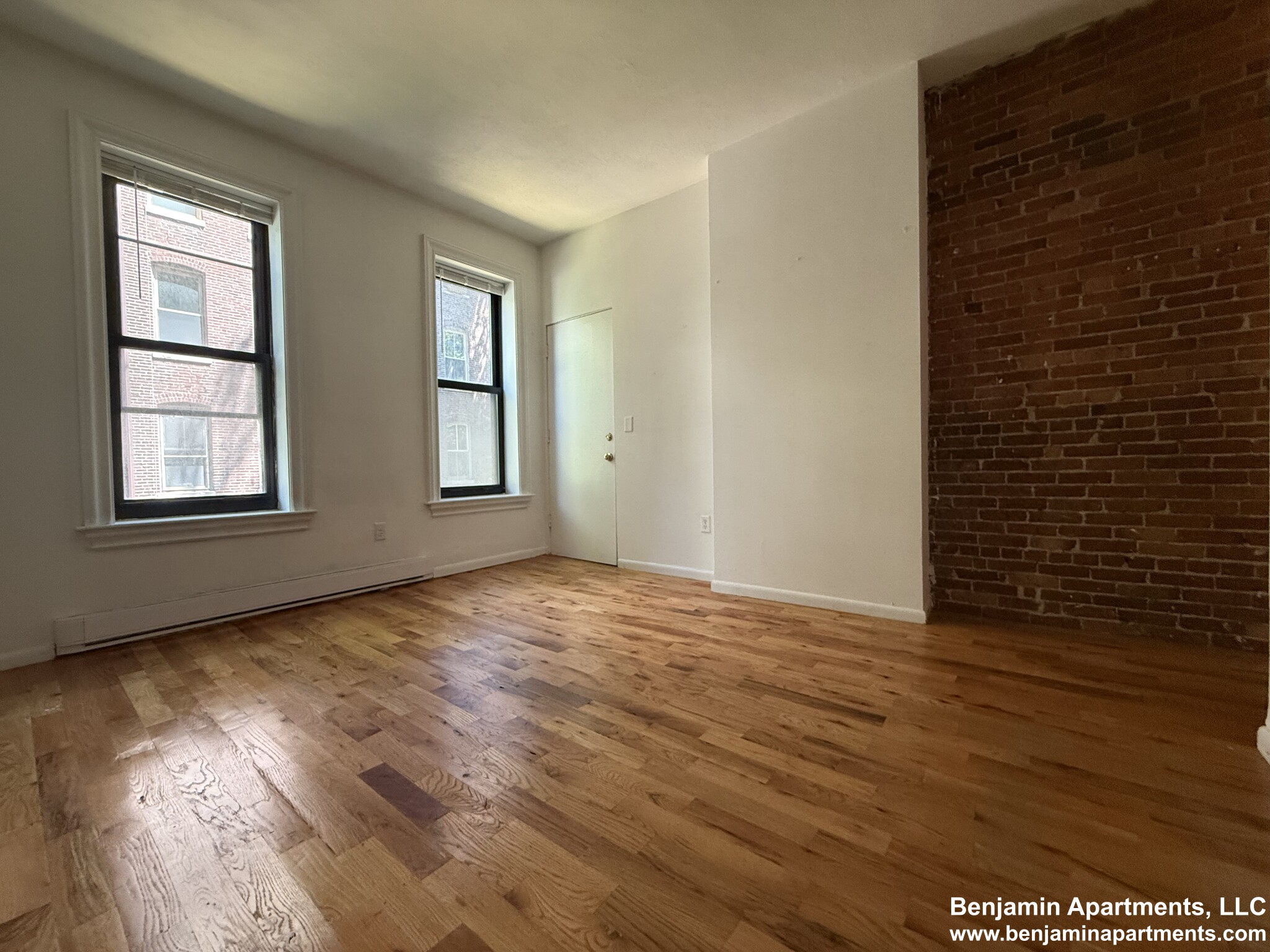 23 Cortes St, Back Bay